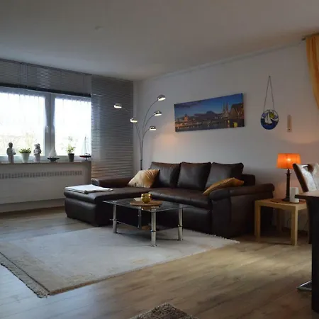 Hébergement de vacances Spacious Holiday In With Terrace Gönnersdorf